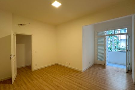 Apartamento para alugar com 130m², 3 quartos e sem vaga Apartamento para alugar com 130m², 3 quartos e sem vagaQuarto 02