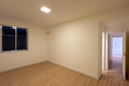 Apartamento para alugar com 130m², 3 quartos e sem vaga Apartamento para alugar com 130m², 3 quartos e sem vagaSuíte