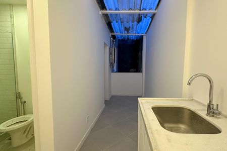 Apartamento para alugar com 130m², 3 quartos e sem vaga Apartamento para alugar com 130m², 3 quartos e sem vagaÁrea de Serviço