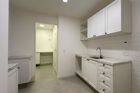 Apartamento para alugar com 130m², 3 quartos e sem vaga Apartamento para alugar com 130m², 3 quartos e sem vagaCozinha