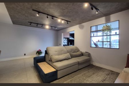 Apartamento à venda com 115m², 3 quartos e 2 vagasSala