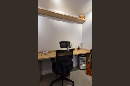 Apartamento à venda com 115m², 3 quartos e 2 vagasEscritório