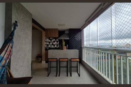Apartamento à venda com 115m², 3 quartos e 2 vagasVaranda