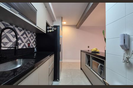 Apartamento à venda com 115m², 3 quartos e 2 vagasCozinha