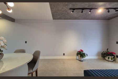 Apartamento à venda com 115m², 3 quartos e 2 vagasSala