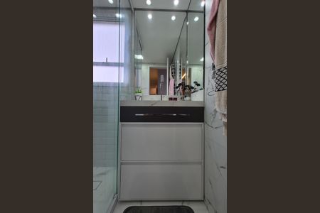 Apartamento à venda com 115m², 3 quartos e 2 vagasBanheiro da suíte