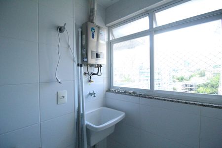 Apartamento para alugar com 100m², 3 quartos e 2 vagasÁrea de serviço