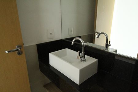 Apartamento para alugar com 100m², 3 quartos e 2 vagasLavabo