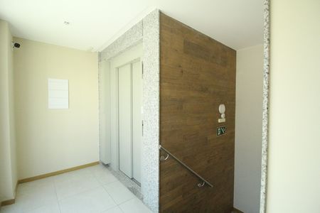 Apartamento para alugar com 100m², 3 quartos e 2 vagasÁrea comum - Acessibilidade