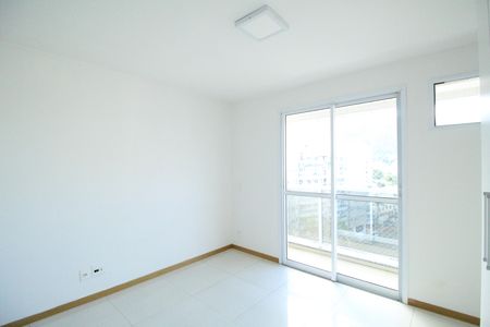 Apartamento para alugar com 100m², 3 quartos e 2 vagasSuíte