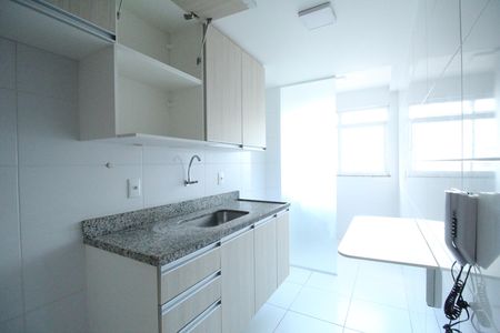 Apartamento para alugar com 100m², 3 quartos e 2 vagasCozinha