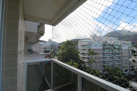 Apartamento para alugar com 100m², 3 quartos e 2 vagasSuíte - Varanda
