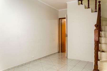 Casa à venda com 170m², 4 quartos e 2 vagasSala