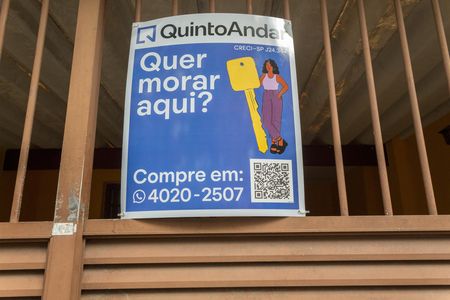 Casa à venda com 170m², 4 quartos e 2 vagasFachada e placa