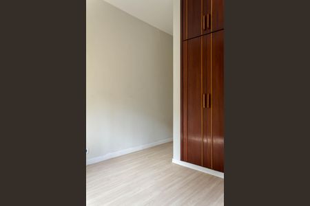 Casa à venda com 170m², 4 quartos e 2 vagasSuíte 1