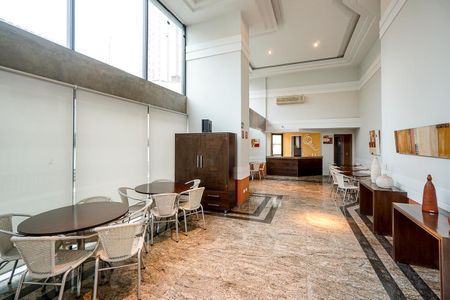 Apartamento à venda com 230m², 4 quartos e 3 vagasÁrea comum - Salão de festas