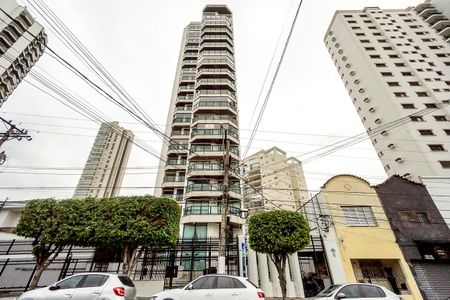 Apartamento à venda com 230m², 4 quartos e 3 vagasFachada