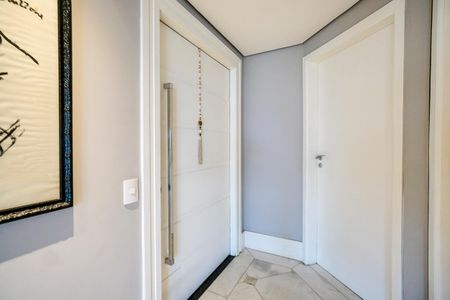 Apartamento à venda com 230m², 4 quartos e 3 vagasHall de entrada