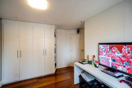 Apartamento à venda com 230m², 4 quartos e 3 vagasSuíte 03