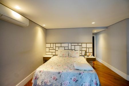 Apartamento à venda com 230m², 4 quartos e 3 vagasSuíte 01