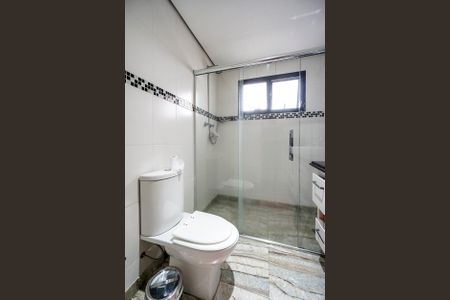 Apartamento à venda com 230m², 4 quartos e 3 vagasBanheira da suíte 02