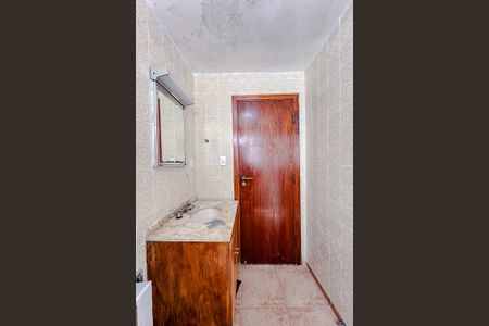 Apartamento à venda com 76m², 2 quartos e sem vagaBanheiro