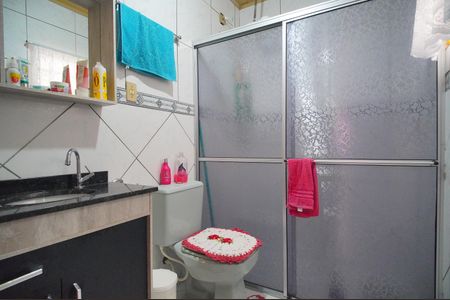 Casa à venda com 180m², 4 quartos e 2 vagasBanheiro da Suíte