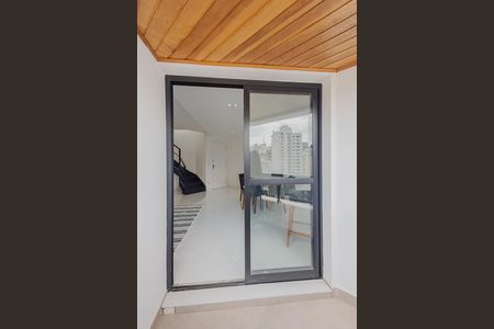 Apartamento para alugar com 110m², 2 quartos e 3 vagasVaranda 2