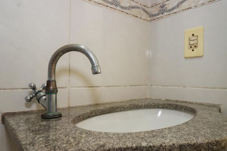 Apartamento para alugar com 48m², 2 quartos e 1 vagaBanheiro