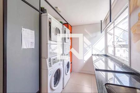Studio para alugar com 30m², 1 quarto e sem vaga Studio para alugar com 30m², 1 quarto e sem vagaLavanderia