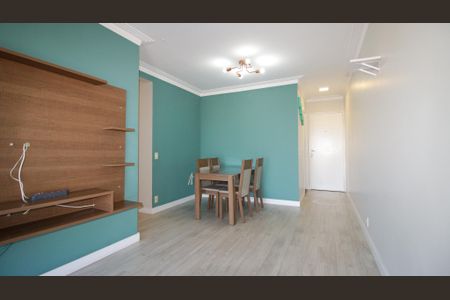 Apartamento para alugar com 64m², 3 quartos e 1 vaga Apartamento para alugar com 64m², 3 quartos e 1 vagaSala