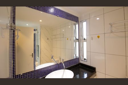 Apartamento para alugar com 64m², 3 quartos e 1 vaga Apartamento para alugar com 64m², 3 quartos e 1 vagaBanheiro