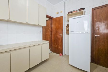 Apartamento para alugar com 107m², 2 quartos e 2 vagasCozinha