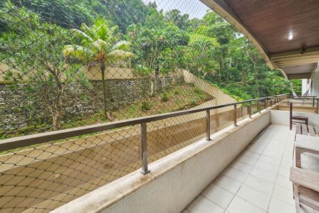 Apartamento para alugar com 107m², 2 quartos e 2 vagasVaranda