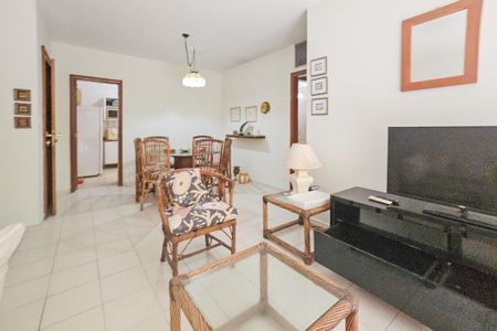 Apartamento para alugar com 107m², 2 quartos e 2 vagasSala