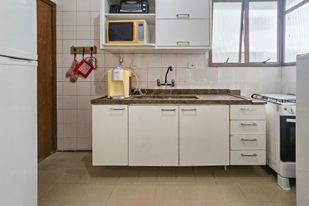 Apartamento para alugar com 107m², 2 quartos e 2 vagasCozinha