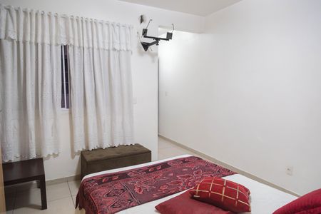 Casa à venda com 138m², 3 quartos e 1 vaga Casa à venda com 138m², 3 quartos e 1 vagaQuarto