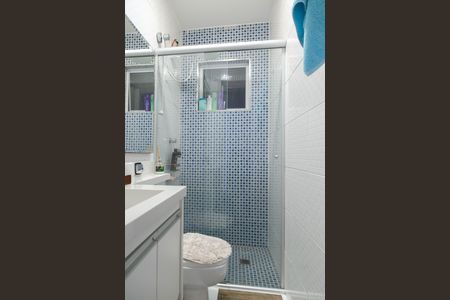 Casa à venda com 138m², 3 quartos e 1 vaga Casa à venda com 138m², 3 quartos e 1 vagaBanheiro