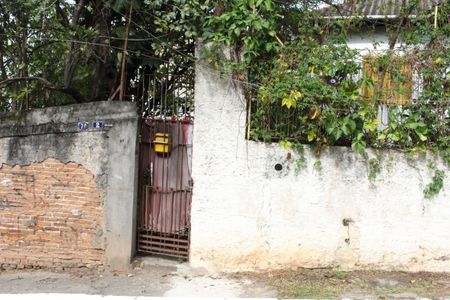 Casa para alugar com 130m², 1 quarto e 6 vagasFachada