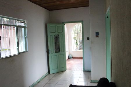 Casa para alugar com 130m², 1 quarto e 6 vagasSala