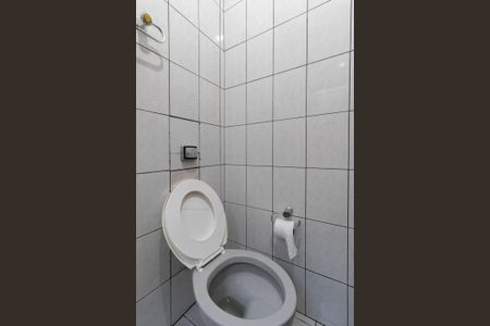 Casa à venda com 250m², 3 quartos e 1 vagaBanheiro