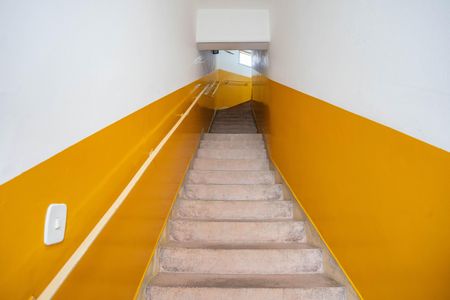 Apartamento à venda com 68m², 2 quartos e 1 vagaEscada do prédio