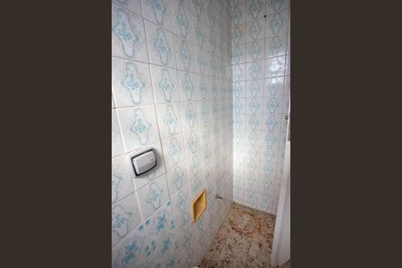 Apartamento à venda com 68m², 2 quartos e 1 vagaBanheiro de serviço