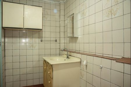 Casa de condomínio para alugar com 29m², 1 quarto e sem vagaBanheiro