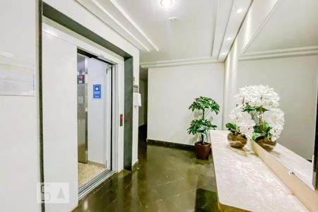 Apartamento à venda com 49m², 2 quartos e 1 vagaÁrea comum