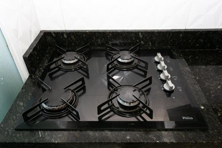 Apartamento à venda com 49m², 2 quartos e 1 vagaCozinha - Cooktop