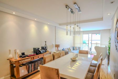 Apartamento à venda com 145m², 3 quartos e 2 vagasSala