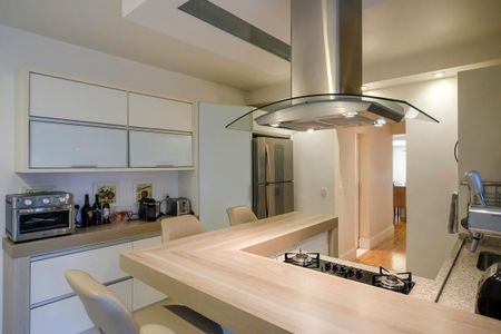 Apartamento à venda com 145m², 3 quartos e 2 vagasCozinha