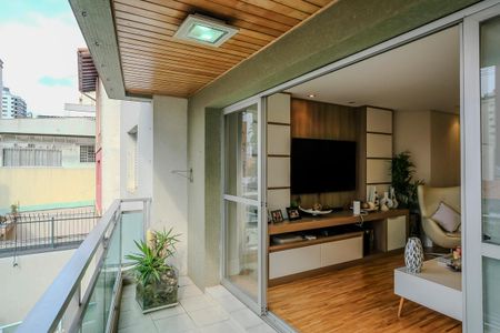 Apartamento à venda com 145m², 3 quartos e 2 vagasVaranda