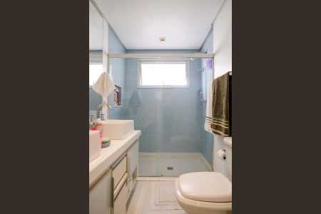 Apartamento à venda com 145m², 3 quartos e 2 vagasBanheiro da suíte